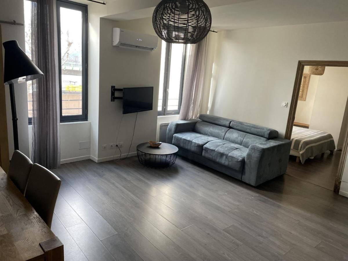 AppartsHotels'De Ville Bourg-lès-Valence Kamer foto