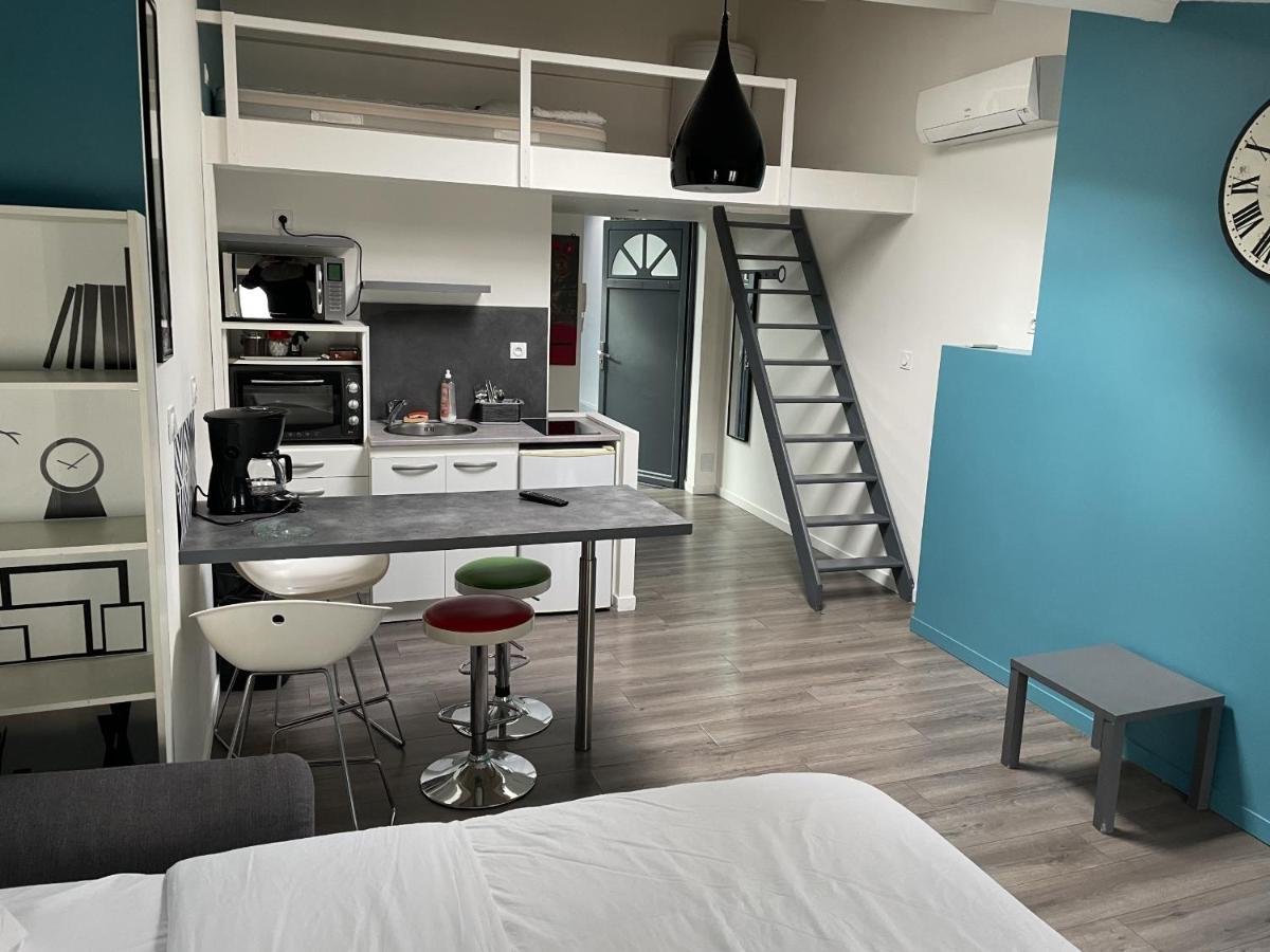 AppartsHotels'De Ville Bourg-lès-Valence Kamer foto
