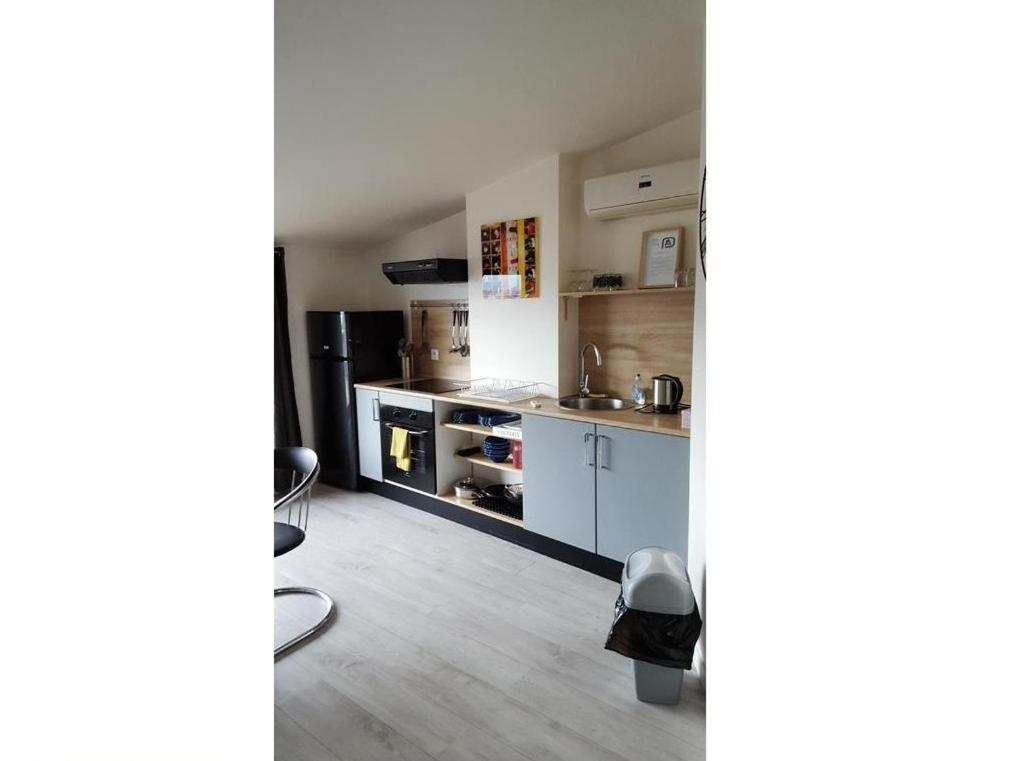 AppartsHotels'De Ville Bourg-lès-Valence Kamer foto